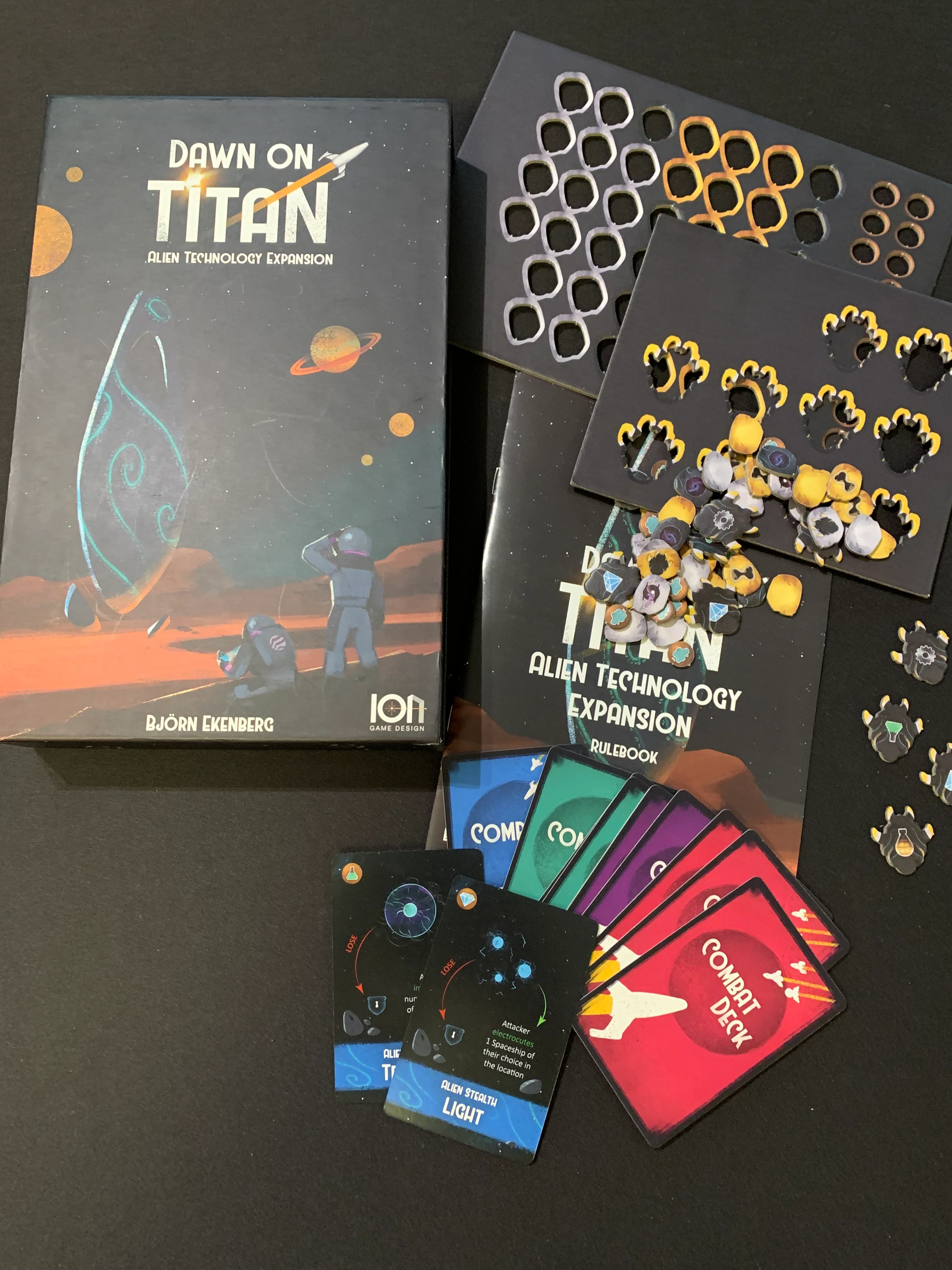 Dawn on Titan Alien Expansion [Module] - Image 2
