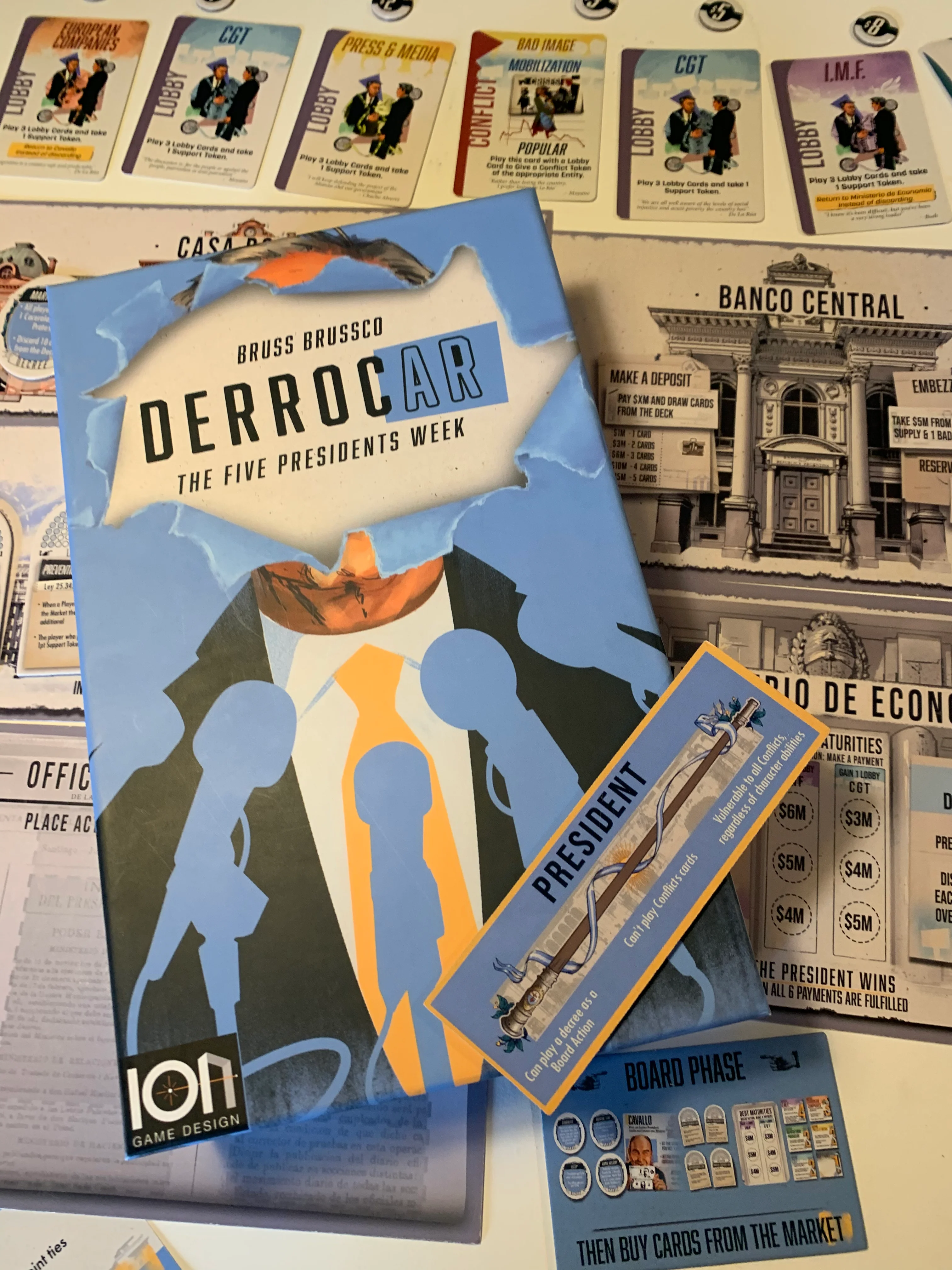 Derrocar Board Game (RETAIL) - Image 3