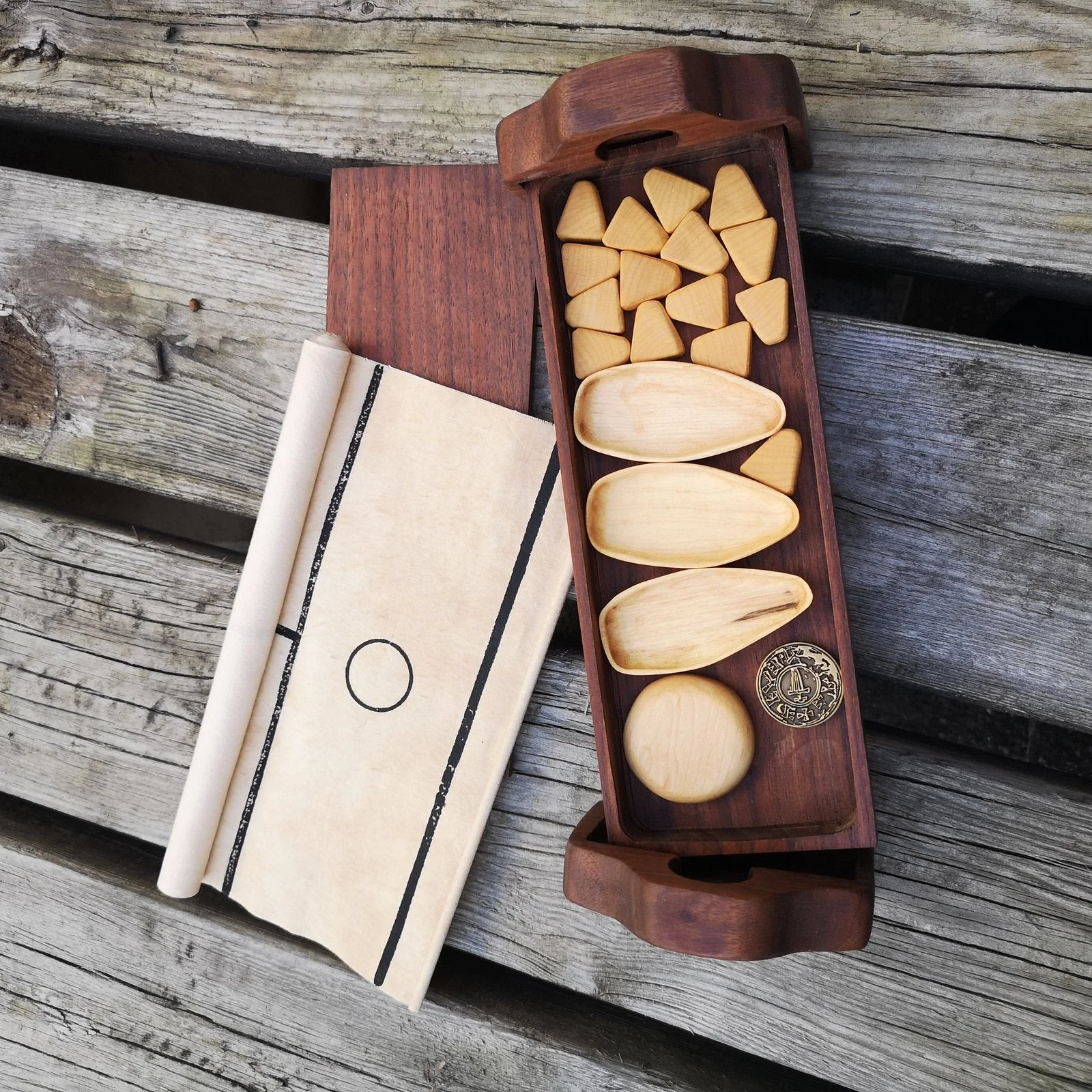 Hird : handmade wooden version