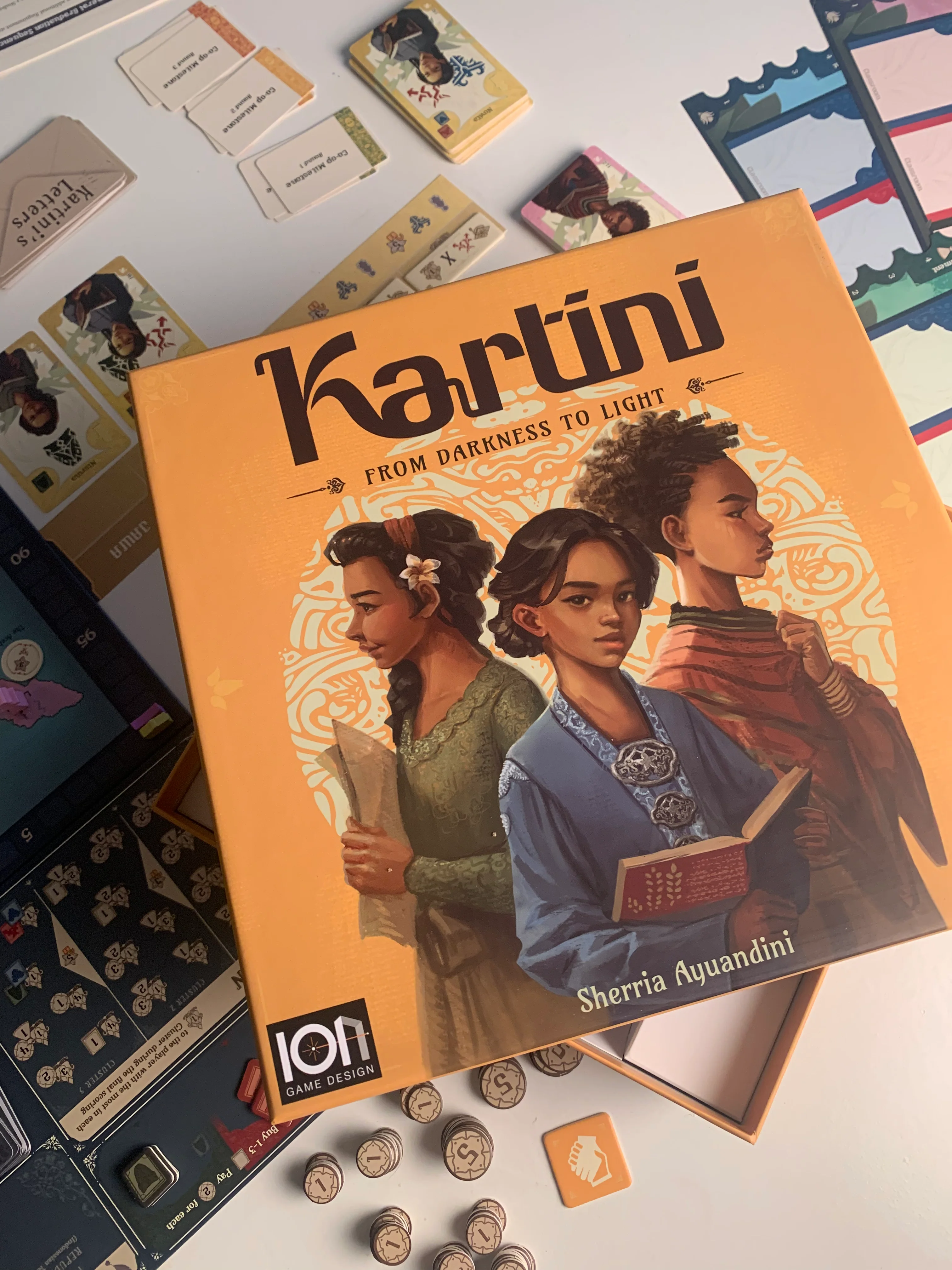 Kartini - From Darkness to Light Board Game - Image 10