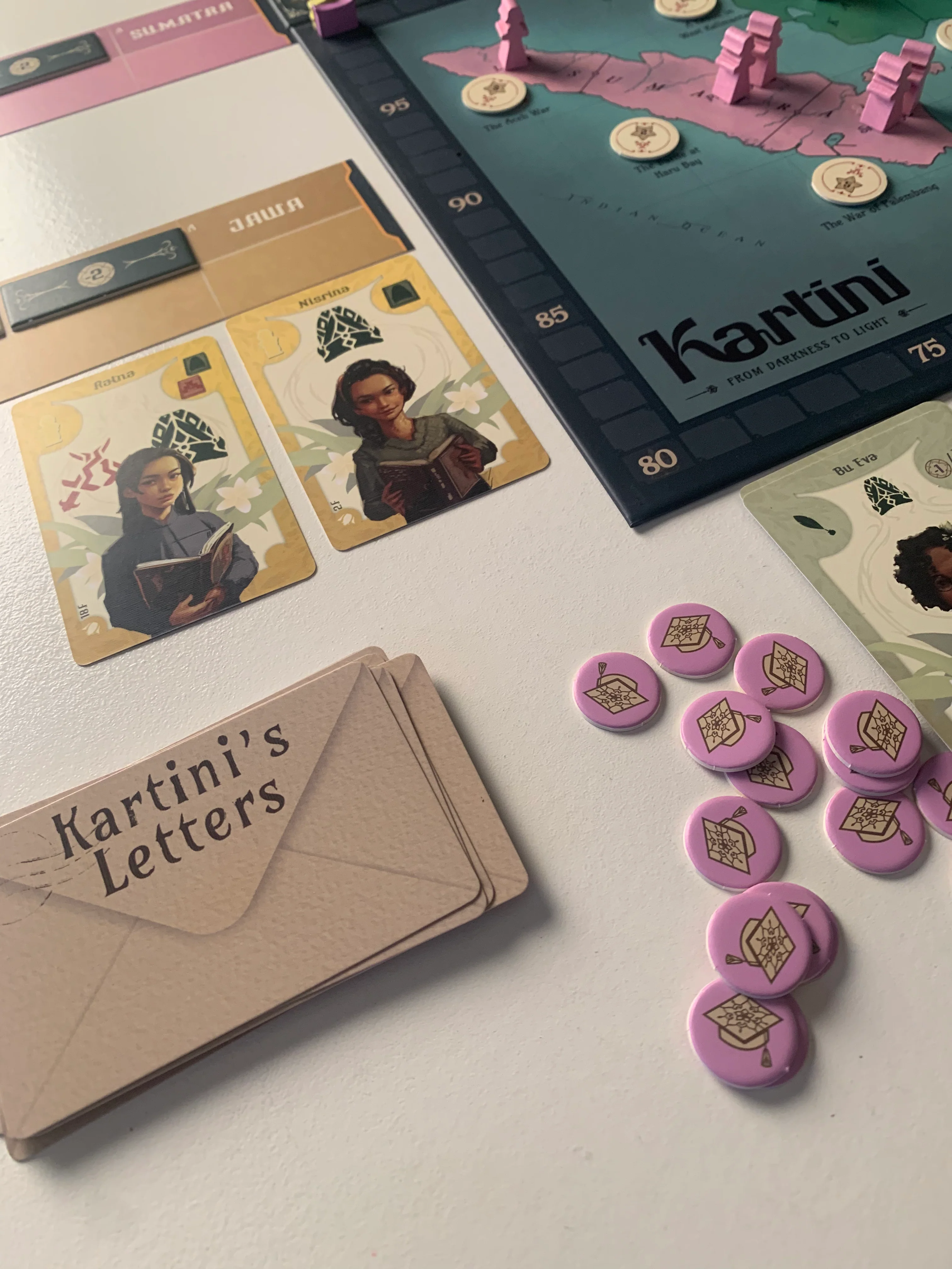Kartini - From Darkness to Light Board Game - Image 7