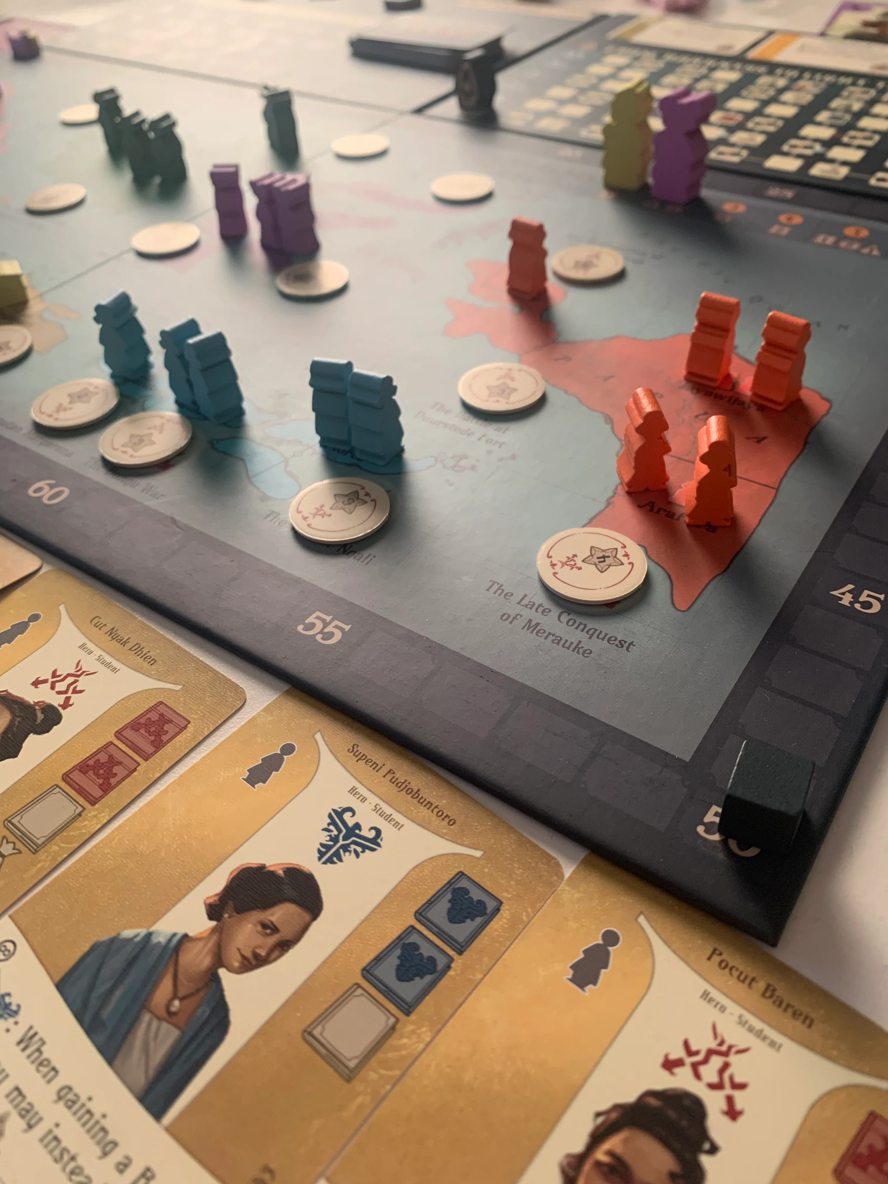 Kartini - From Darkness to Light Board Game - Image 15