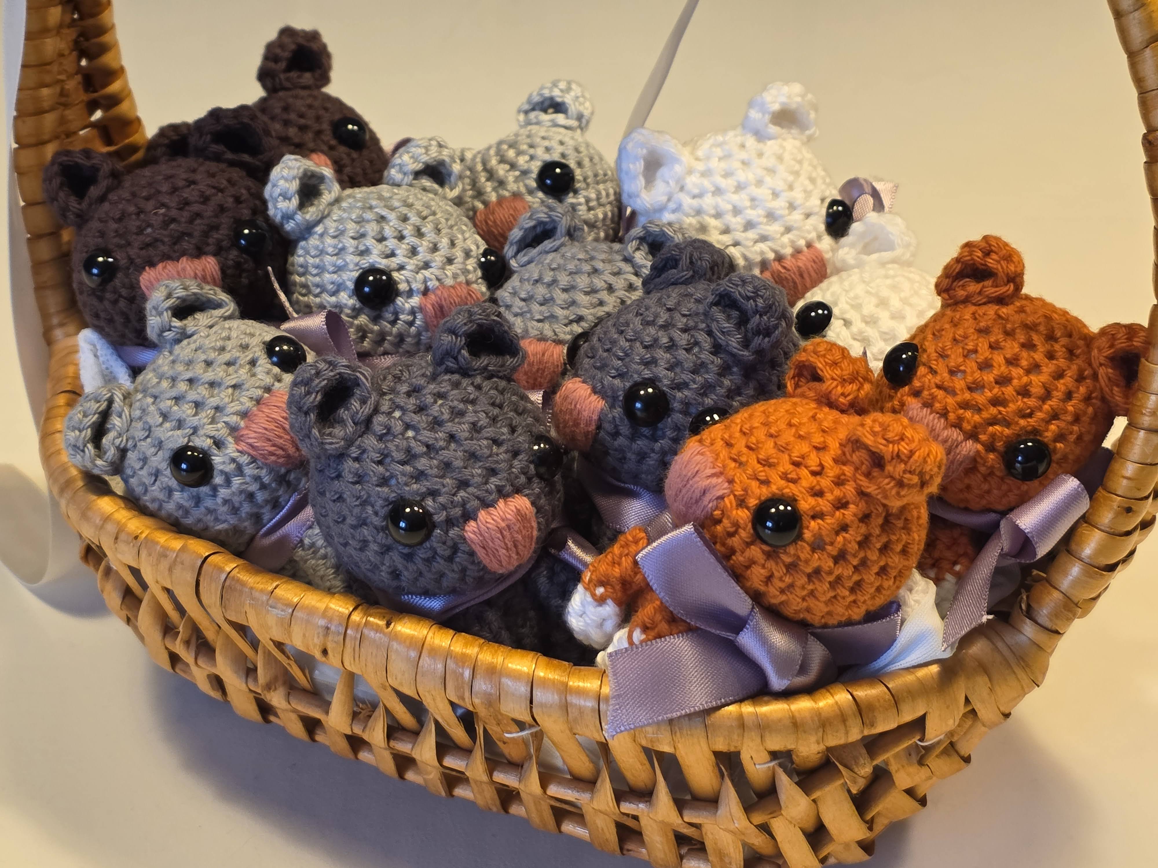 Pax Viking Junior: Hand-Crocheted Norwegian Forest Cat Plushy - Image 3